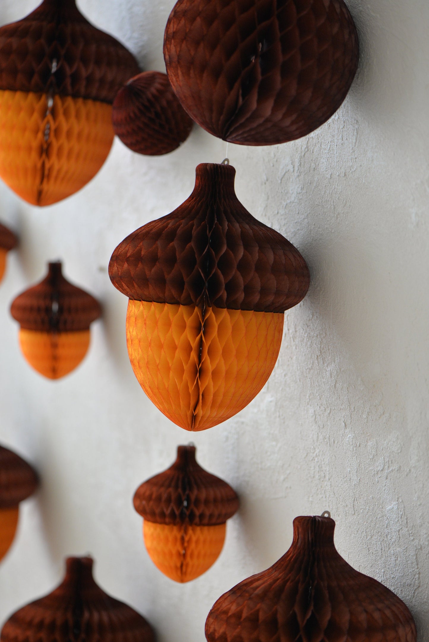 Fall Honeycomb Decorations – Acorns & Autumn Paper Balls Set