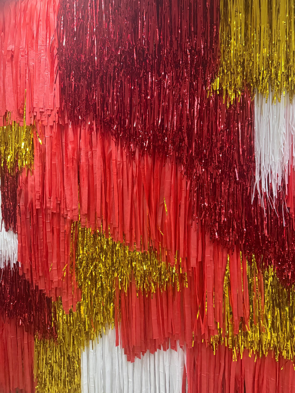 Red White Gold Fringe Streamer Wall Backdrop Reusable Party Photo Booth Decor