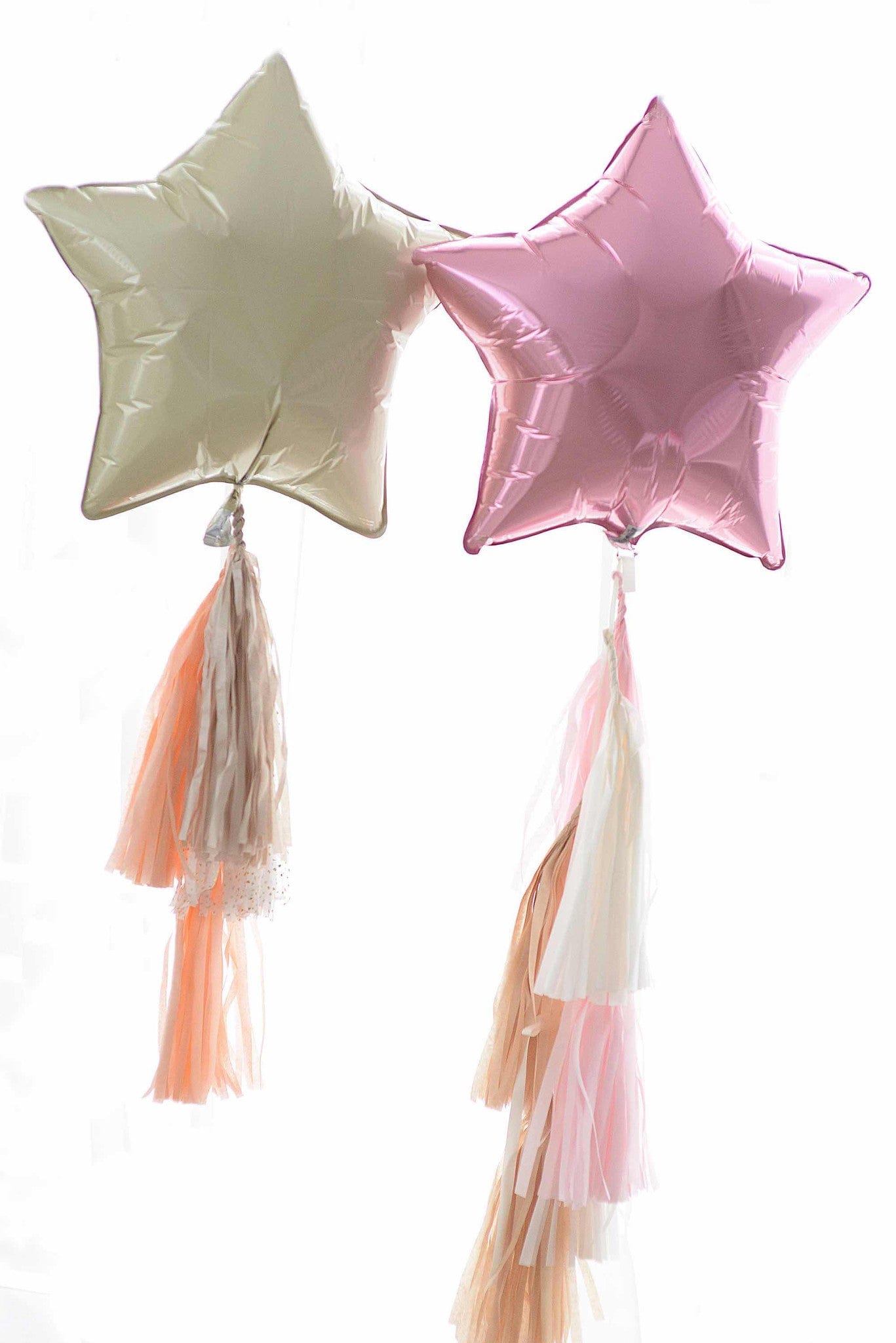 Ivory Star Foil Balloon 20" with tail or no tail - Decopompoms