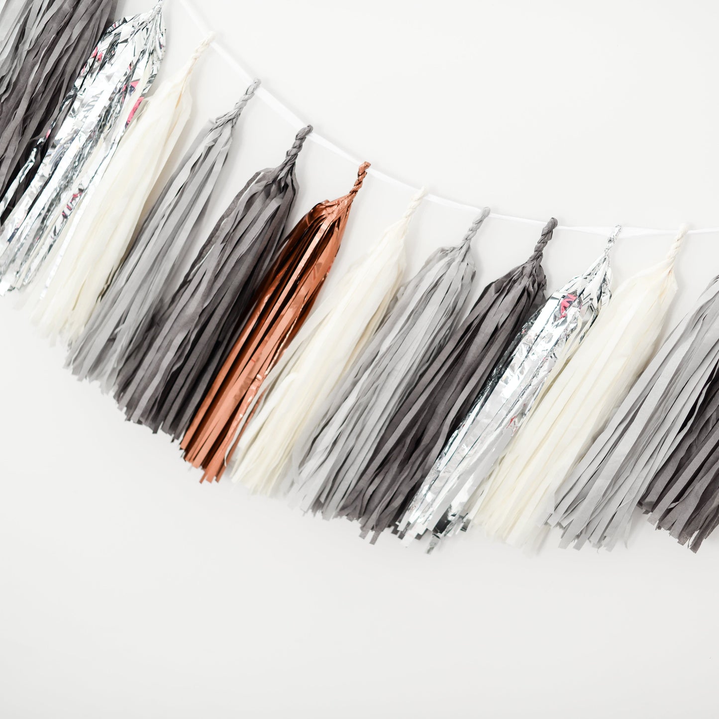Silver, grey and bronze Tissue paper tassel garland - Decopompoms