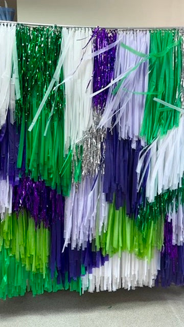 Buzz Lightyear Fringe Backdrop – Space Party Streamer Wall