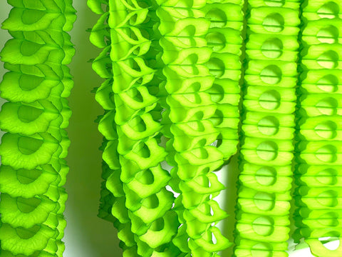 physical Classic Paper Garland - 360cm - citrus green - set of 3 Decopompoms