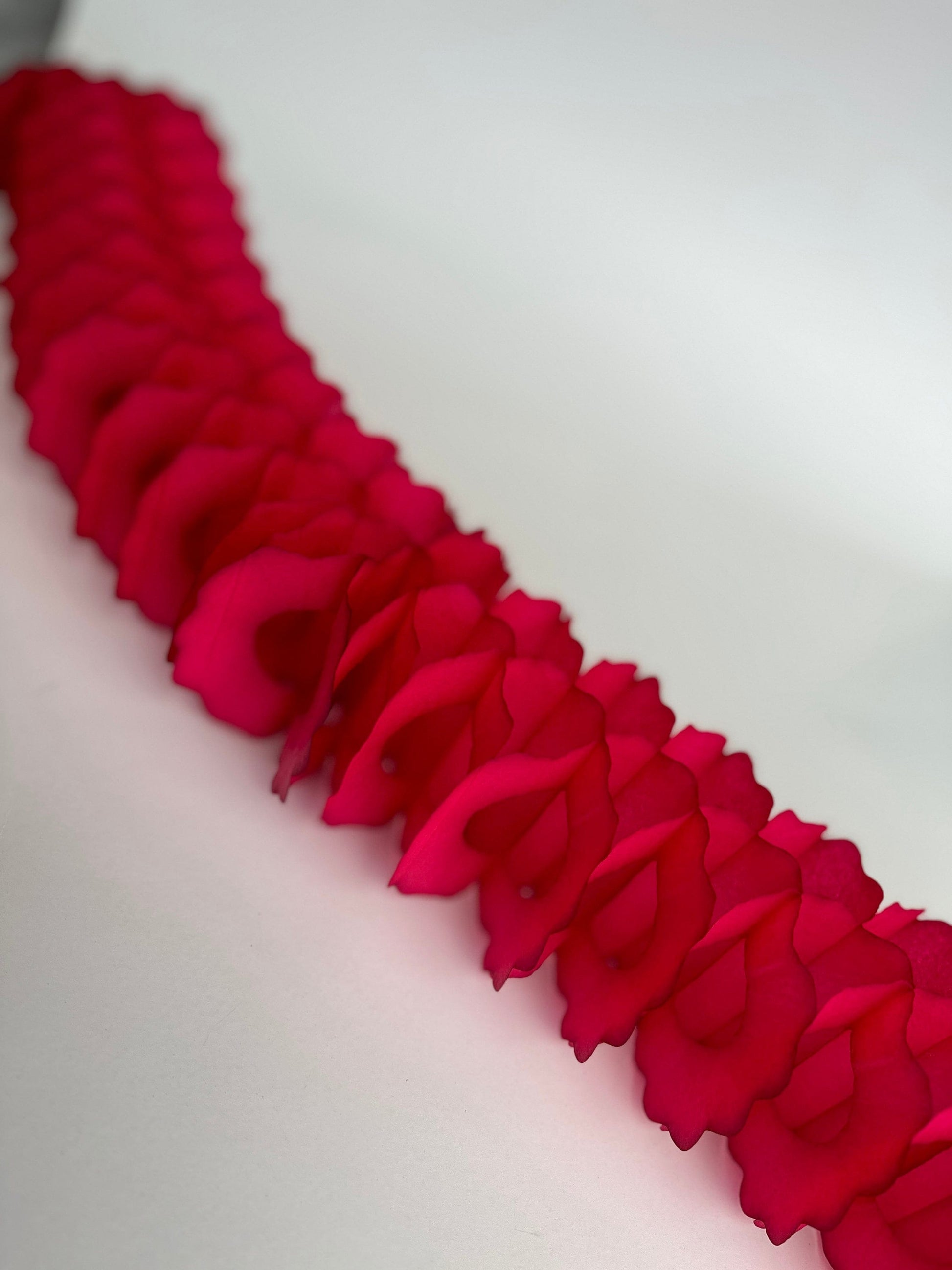 Cranberry Classic vintage Paper Garlands - set of 3 - 142 " / 360cm - reusable