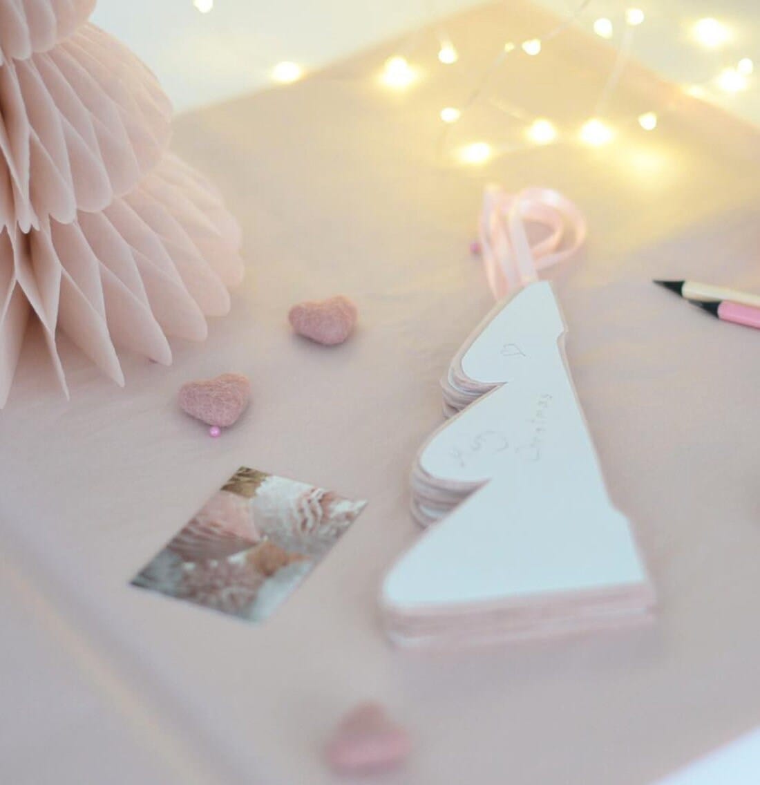 Dusty pink paper honeycomb Christmas tree | Blush Honeycomb Christmas tree paper decorations | Festive home decor