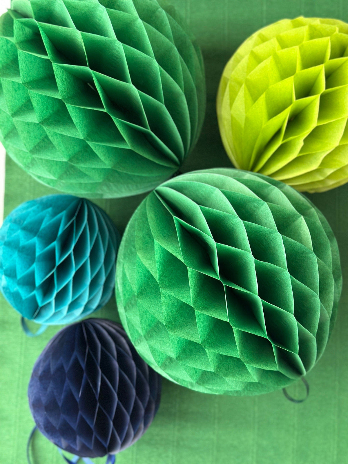 Green, navy blue, peacock paper Honeycomb Balls Set of 6 Hanging Paper Decorations wedding birthday Graduation party decor