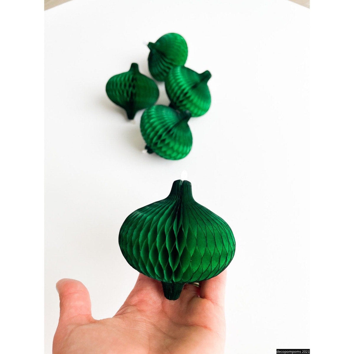 Holiday Green mini paper baubles honeycomb decorations - 5 baubles | Christmas decor | paper decorations | Christmas decorations Mini baubles 8cm