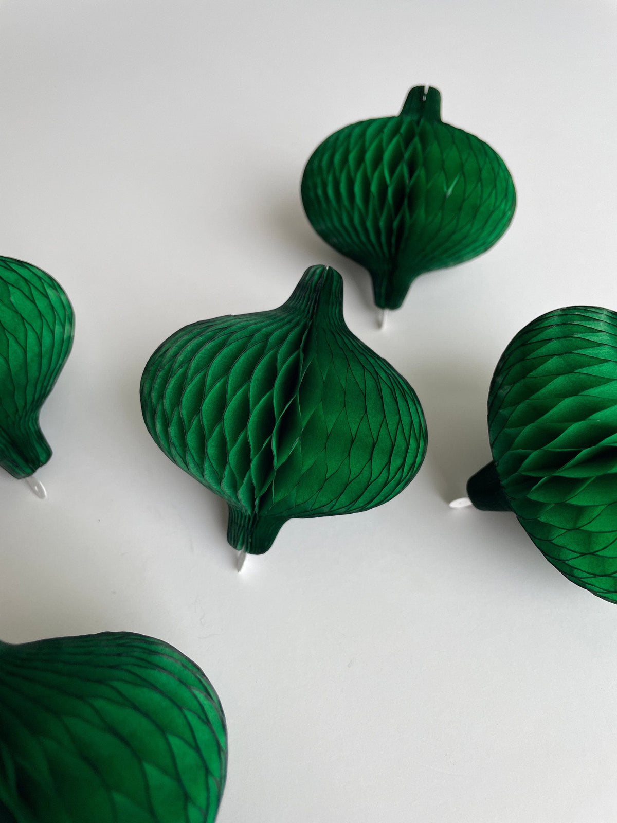 Holiday Green mini paper baubles honeycomb decorations - 5 baubles | Christmas decor | paper decorations | Christmas decorations Mini baubles 8cm