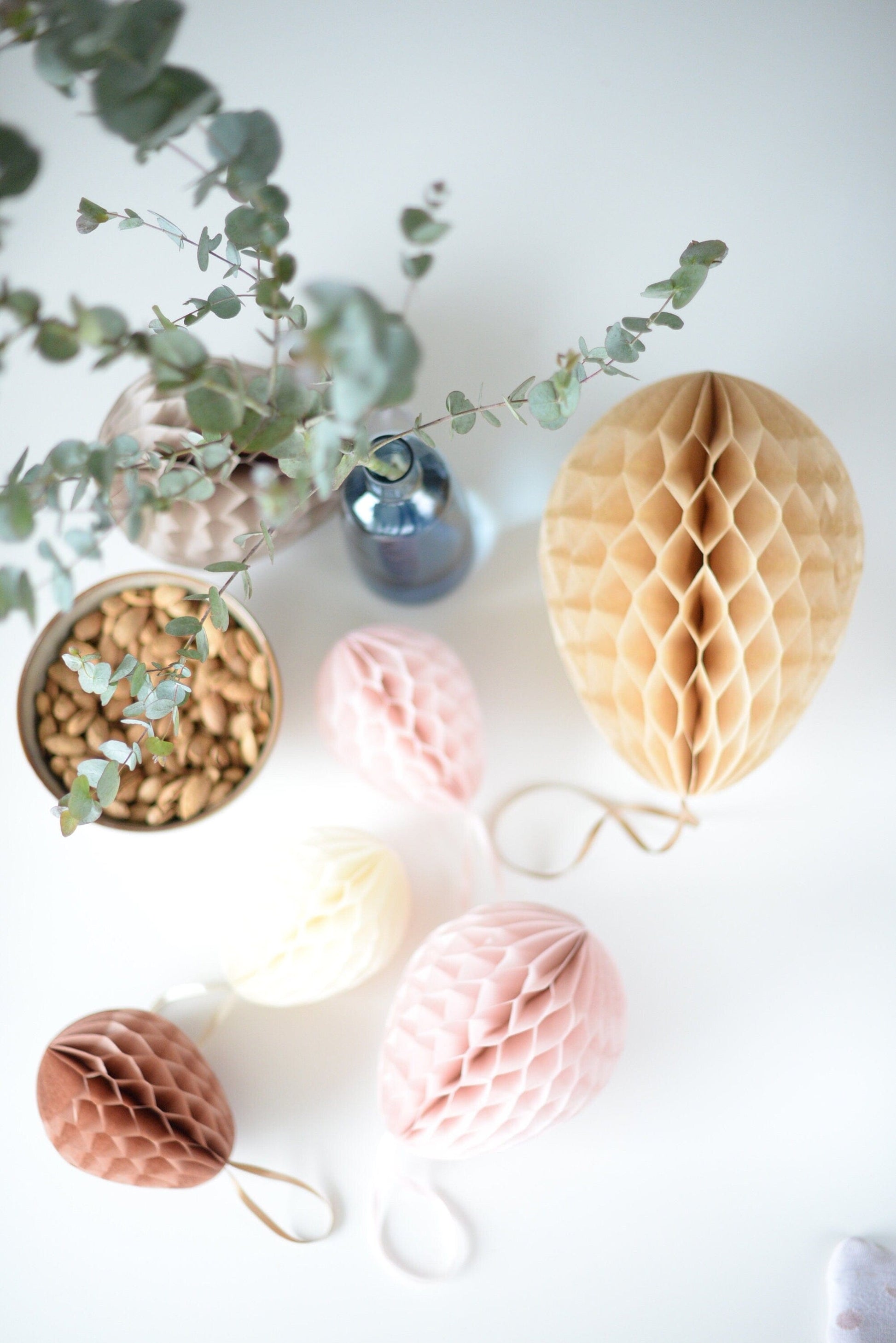 Neutral colour Paper Easter eggs set in dusty pink and neutral - Easter table decor - Easter honeycombs