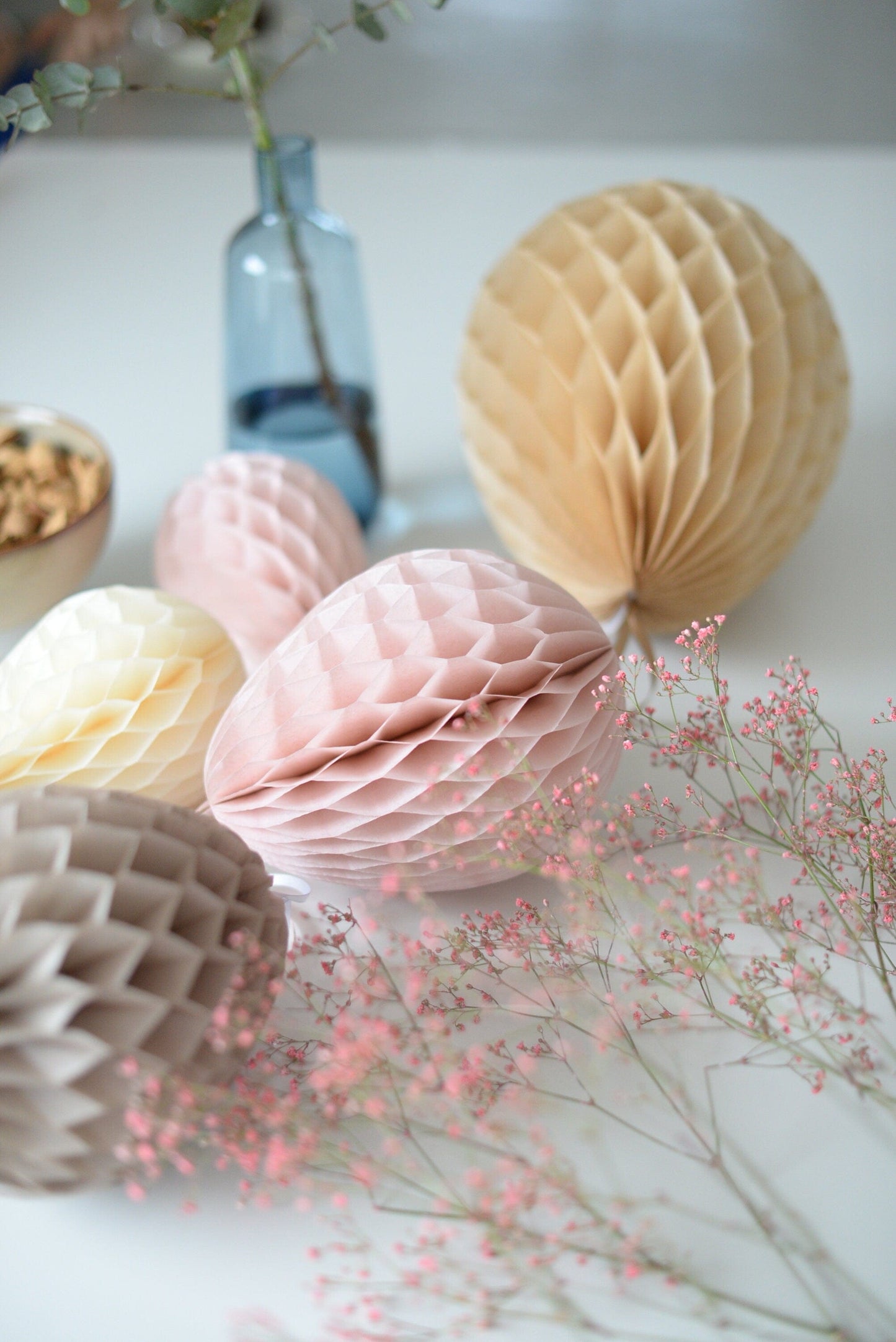 Neutral colour Paper Easter eggs set in dusty pink and neutral - Easter table decor - Easter honeycombs