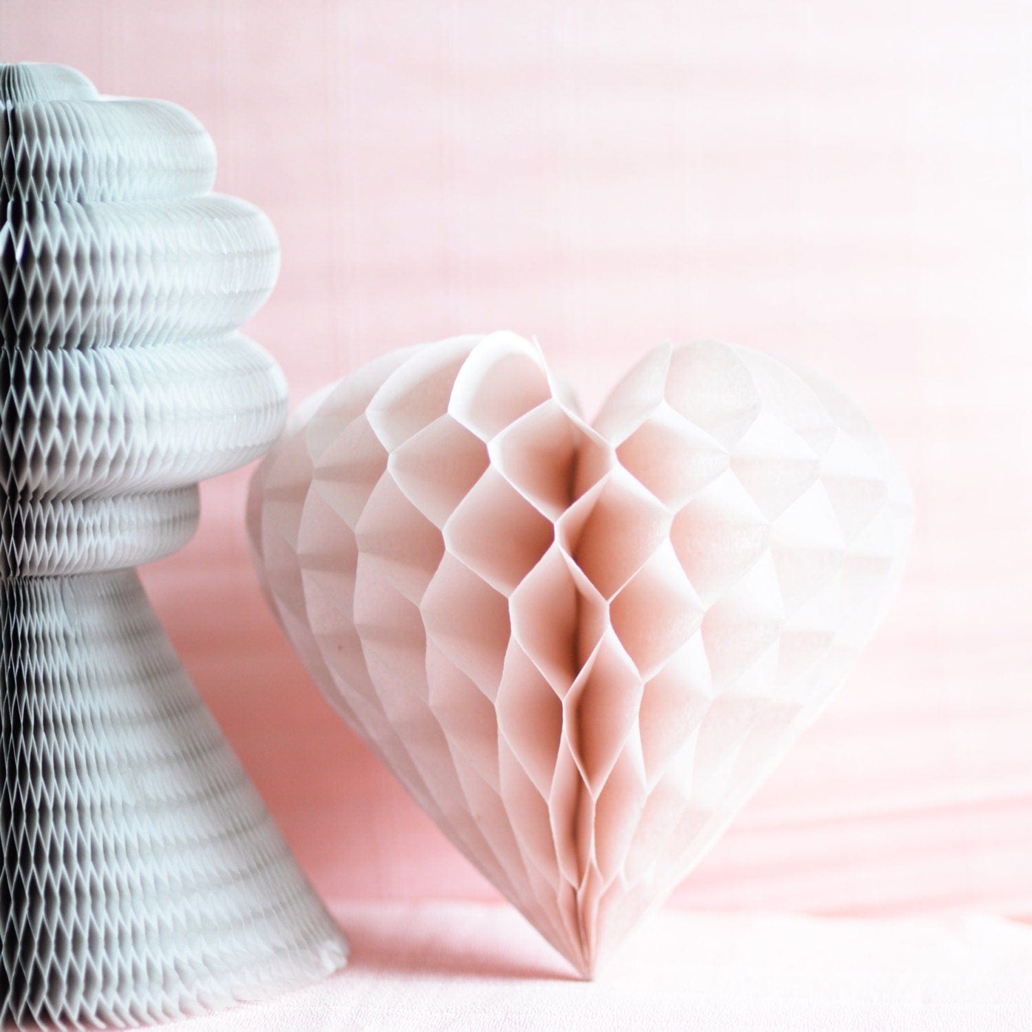 Paper heart Hanging paper decoration 25cm | Heart shape paper pom pom | Valentines day decor | Wedding decorations