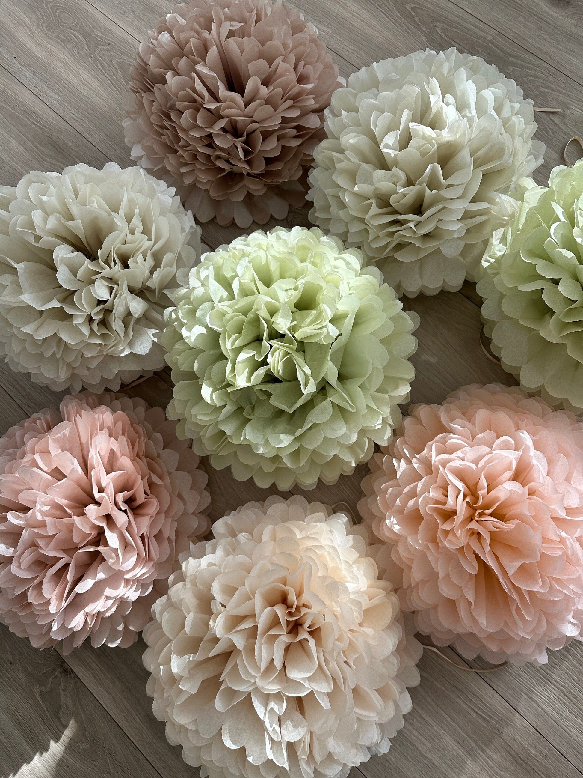 Paper Pom pom set of 16 | blush, neutral and pale mint Tissue paper pom poms | pastel Paper flowers | Wedding decor