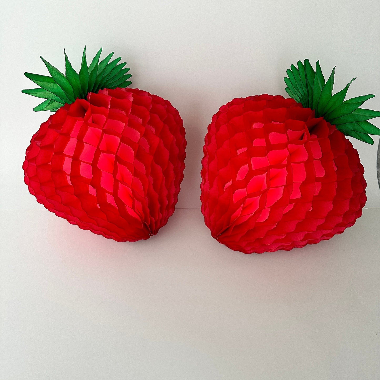 Paper strawberry honeycomb - size of 39 cm / Strawberry Party - Berry Sweet Birthday