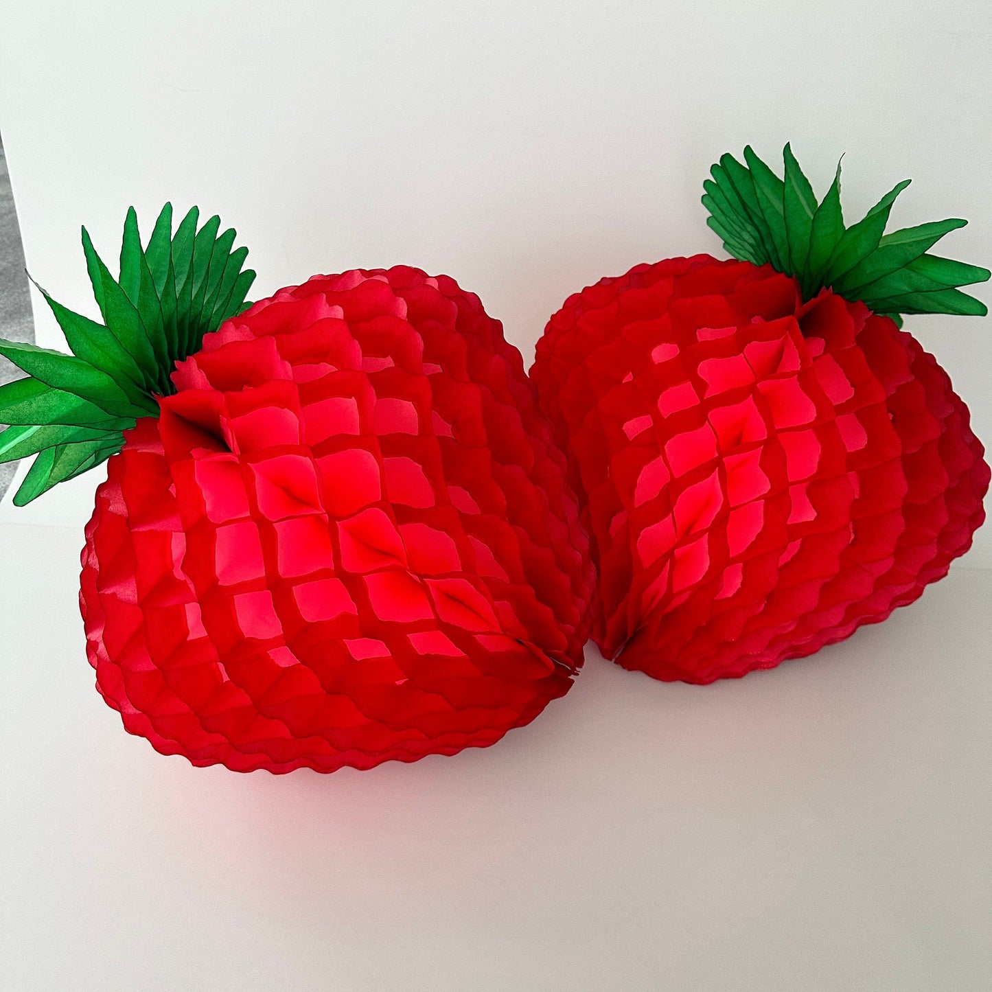 Paper strawberry honeycomb - size of 39 cm / Strawberry Party - Berry Sweet Birthday
