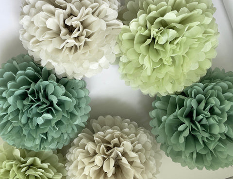 physical Pom pom set of 16 | sage green Tissue paper pom poms | dusty green Paper flowers | Wedding decor | cream and green party decor Decopompoms