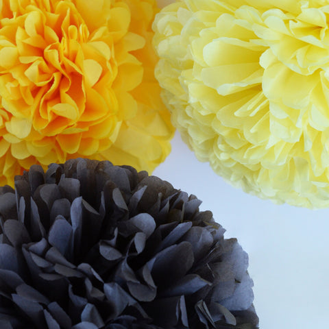 Yellow and grey 15 mixed sizes paper Pom Pom party decoration ser Tissue paper flowers wedding birthday anniversary bridal shower Christmas