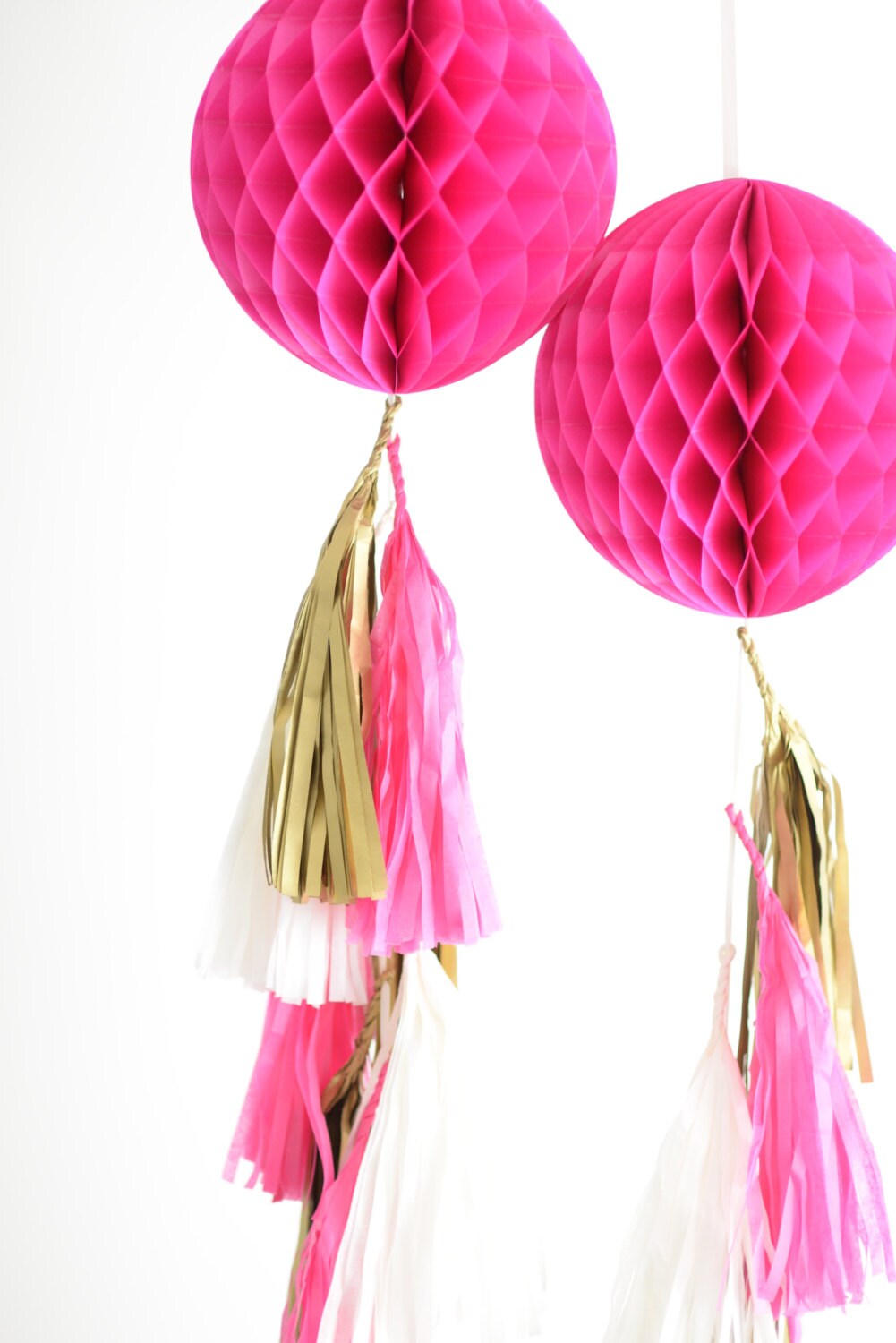 Paper honeycomb balls with paper tassel tail graland - customisable- fully made- wedding, birthday party, baby shower decor eco friendly