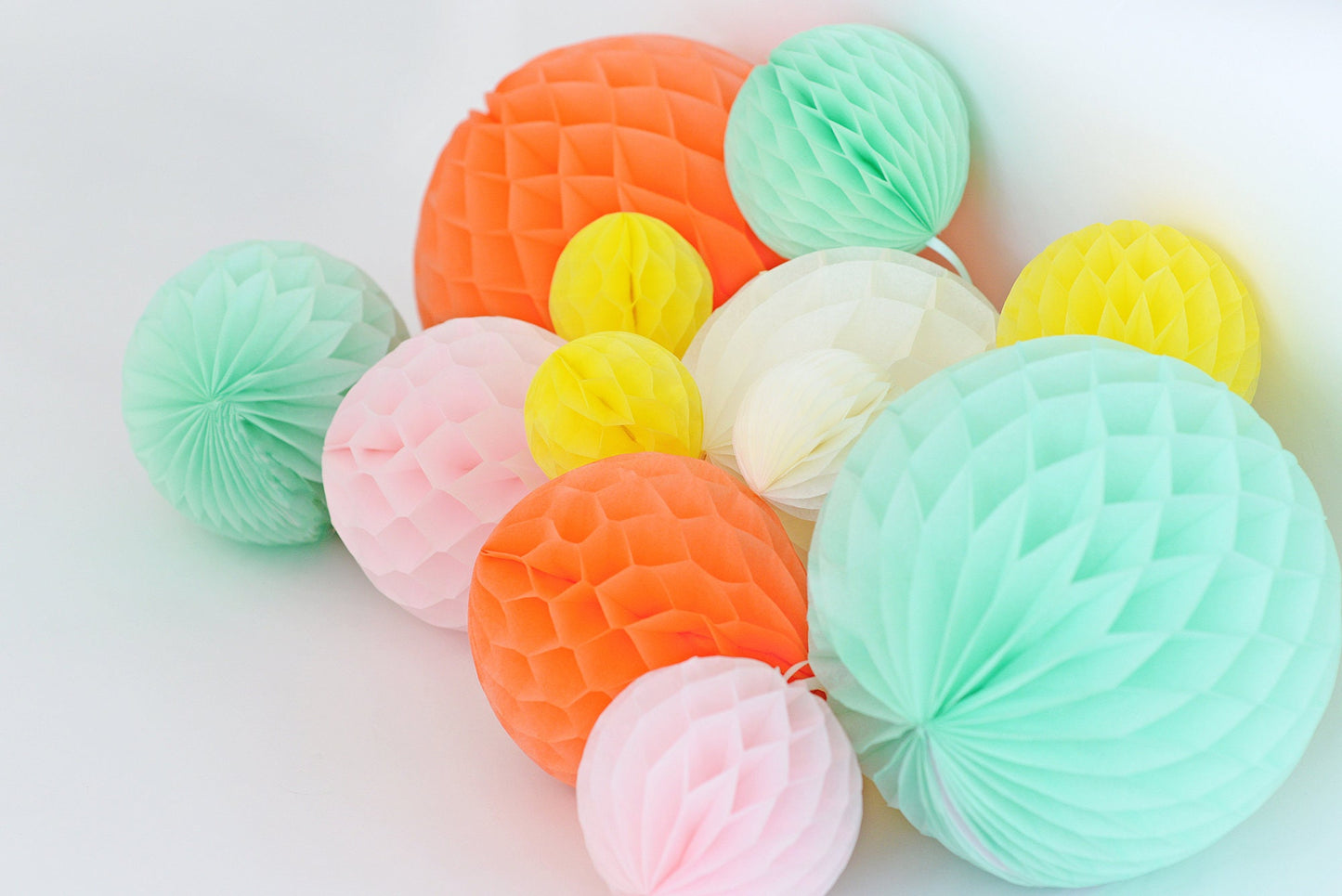 30 mixed colours paper HONEYCOMB BALLS set | Easter decorations | Garden party decoration