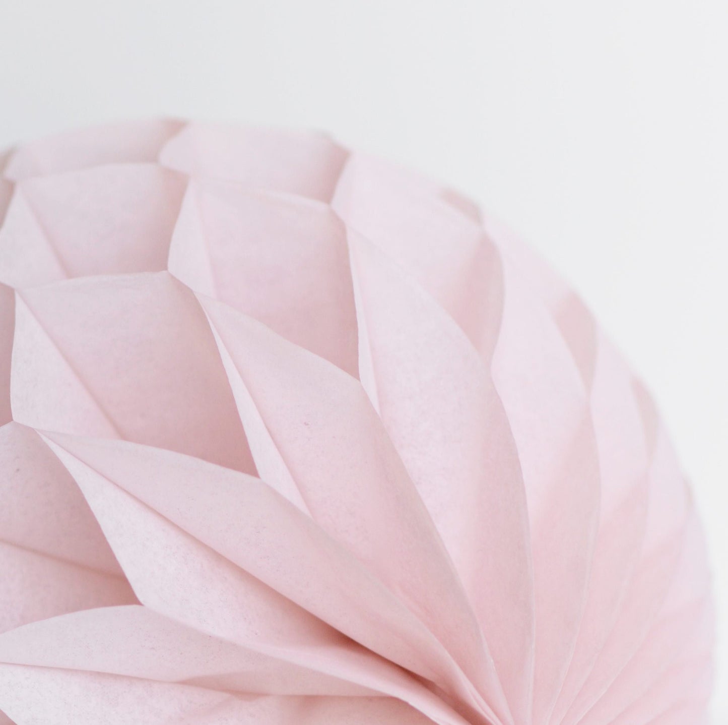 Dusty pink honeycomb balls set | Wedding party decor | Girls nursery decor