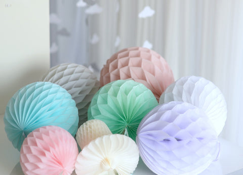 8 paper honeycomb balls | Pastel wedding decorations | Tissue paper honeycombs | Nursery decor