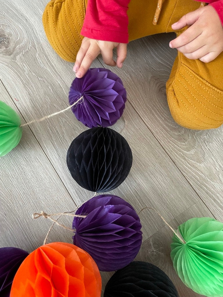 Halloween Honeycomb Garland, Paper Ball Bunting, Orange Black Purple Green Party Decorations, Spooky Mantel Decor, Handmade Custom Colors