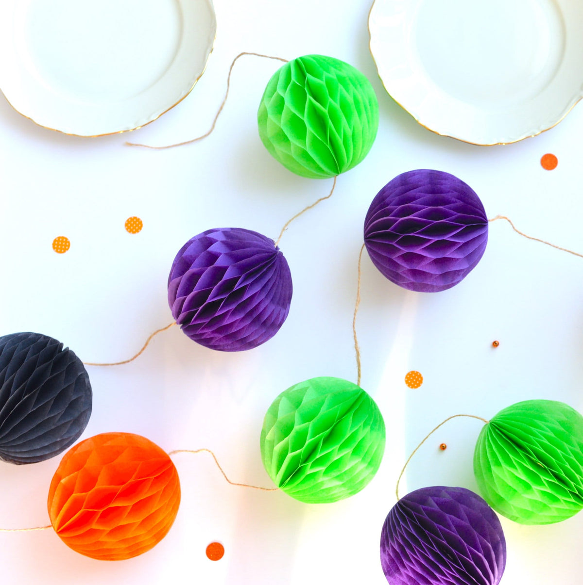 Halloween Honeycomb Garland, Paper Ball Bunting, Orange Black Purple Green Party Decorations, Spooky Mantel Decor, Handmade Custom Colors