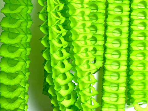 Citrus Green Classic tissue Paper honeycomb Garland 360cm/11.8ft  wedding, birthday, baby shower decor Reusable Party Streamers