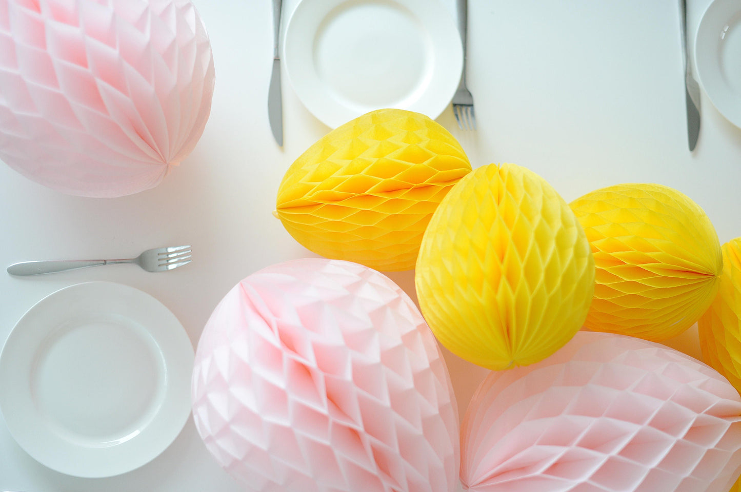 Paper Honeycomb Easter eggs set of 3 size 6"/ 15cm Custom colour  eco friendly, reusable, Customizable Easter Decorations