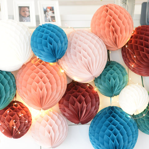 Vintage Romantic decorations - paper  honeycomb set | Paper honeycomb set of 8 | Rustic wedding decorations