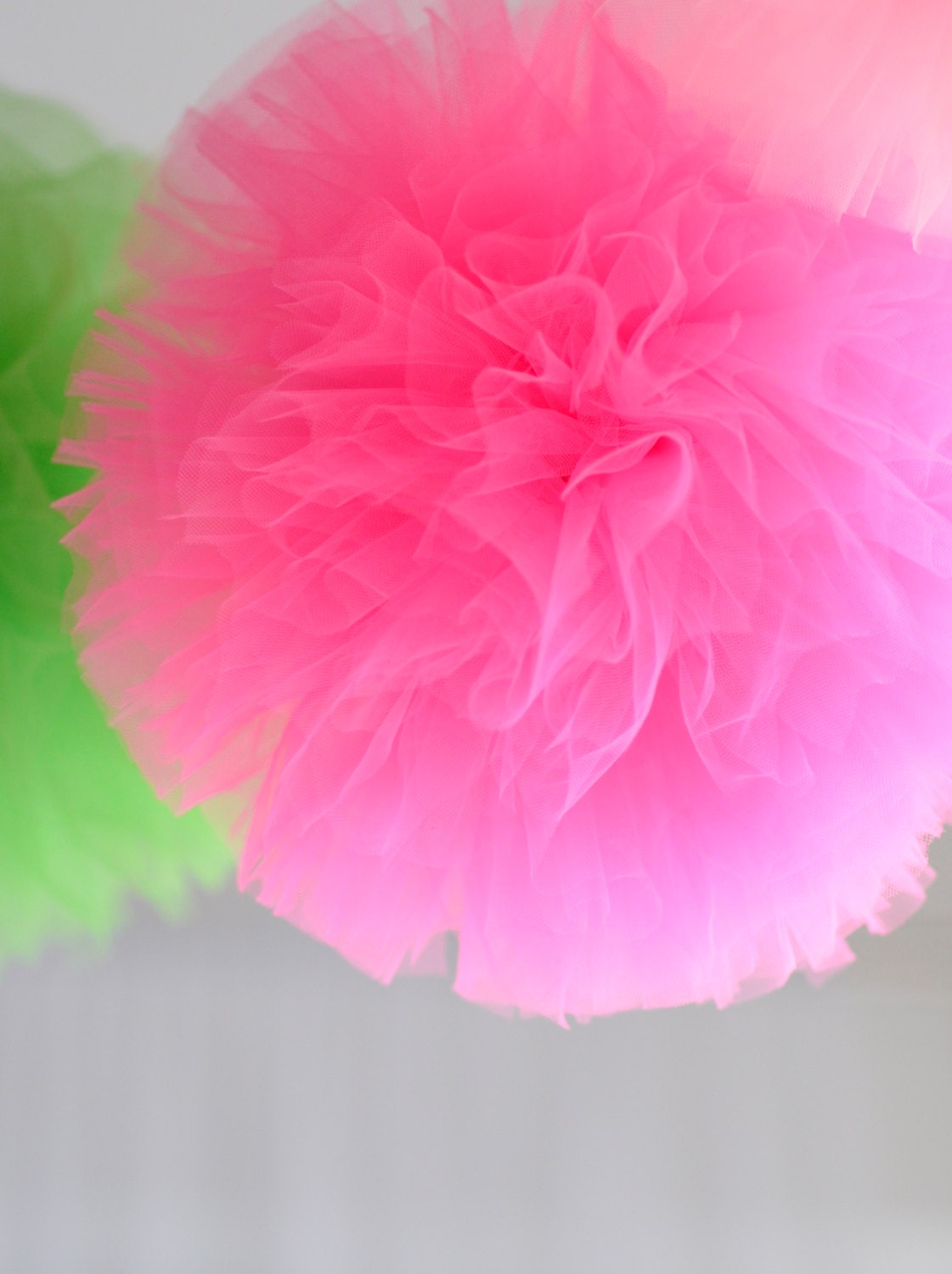 Tulle pom poms value set of 4 | Small size tulle balls | Baby shower tulle decorations