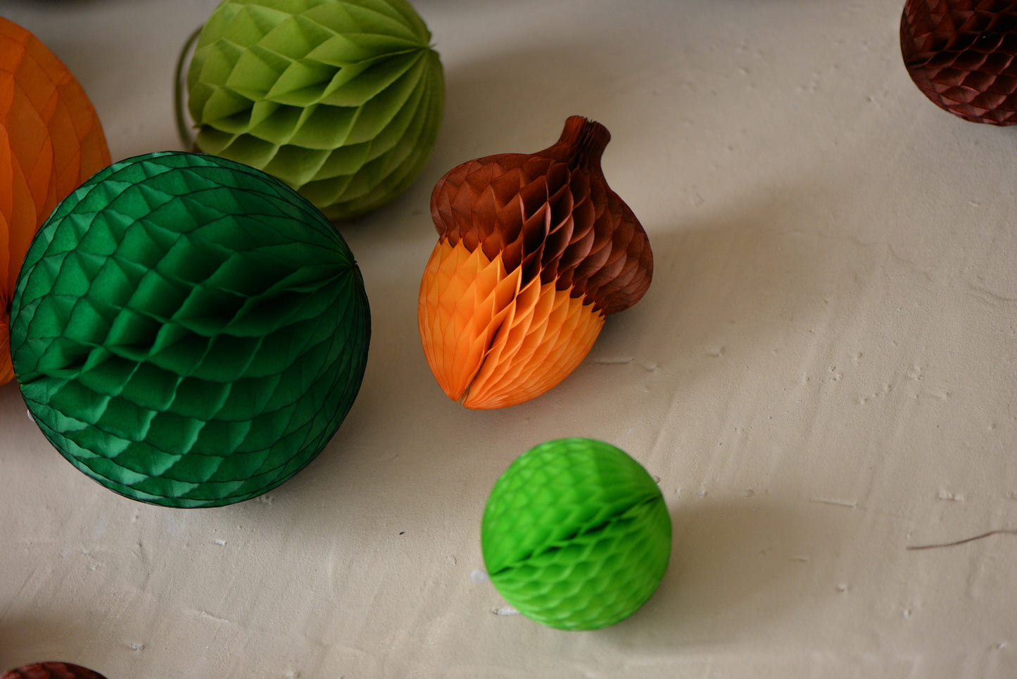 Fall Honeycomb Decorations – Acorns & Autumn Paper Balls Set