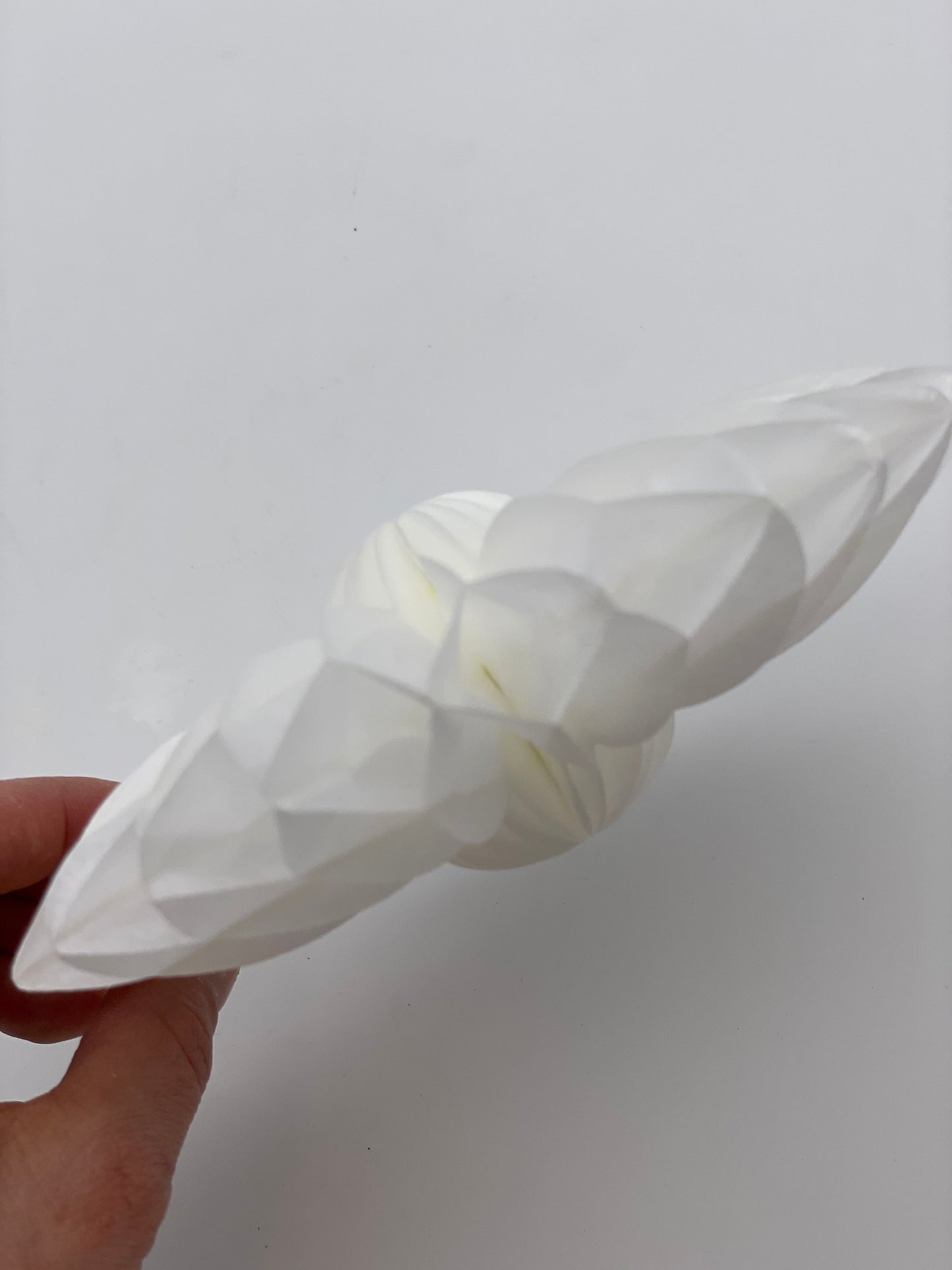 White Mini paper fans 5 fans set Christmas tree decorations Holiday home baby shower Wedding birthday party table window decorations