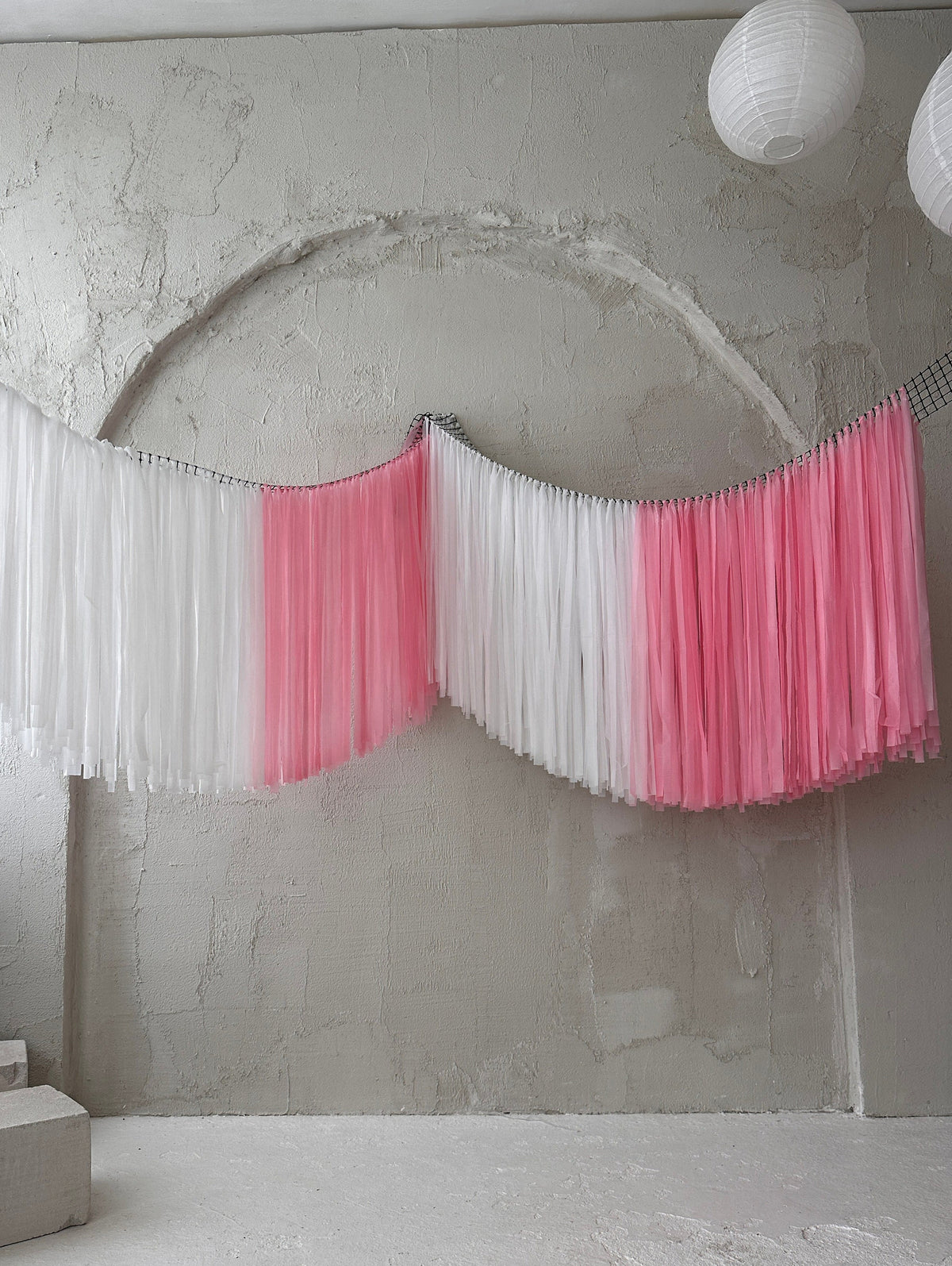Custom Ceiling Fringe with Strands, Ceiling Aerials, Overhead Ceiling Installation, Ceiling Fringe, Ceiling Streamers, Plastic Swags