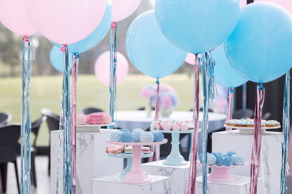 Shimmery Tassel Balloons: Metallic Fringe Tail, Baby Shower & Wedding Decor