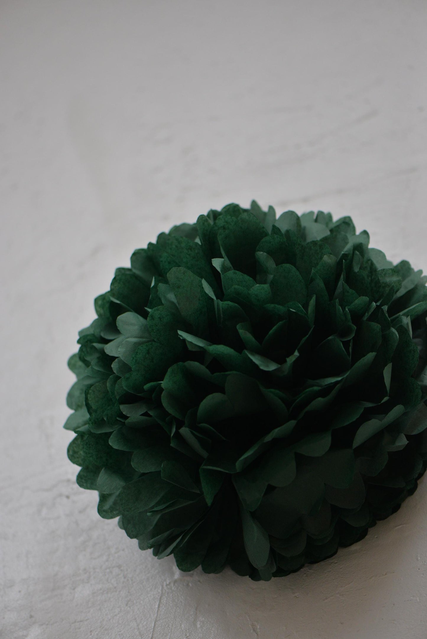 Forest green paper pom pom party decorations various sizes for Wedding Birthday party baby shower bridal shower tea party decor Paper flower
