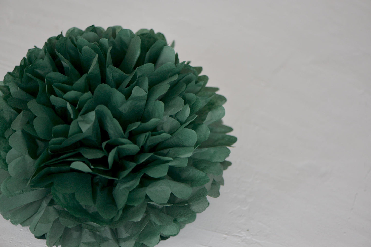 Forest green paper pom pom party decorations various sizes for Wedding Birthday party baby shower bridal shower tea party decor Paper flower