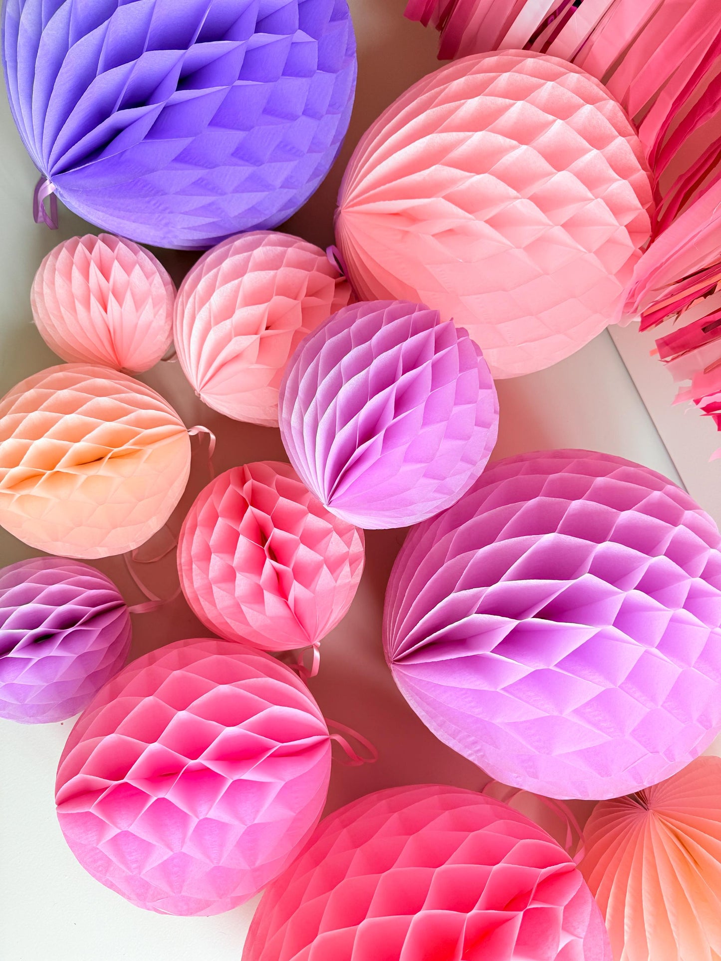 Light pink, baby pink, blush, lilac and lavender  honeycomb balls set  | paper decorations | wedding decor | Honeycomb arch