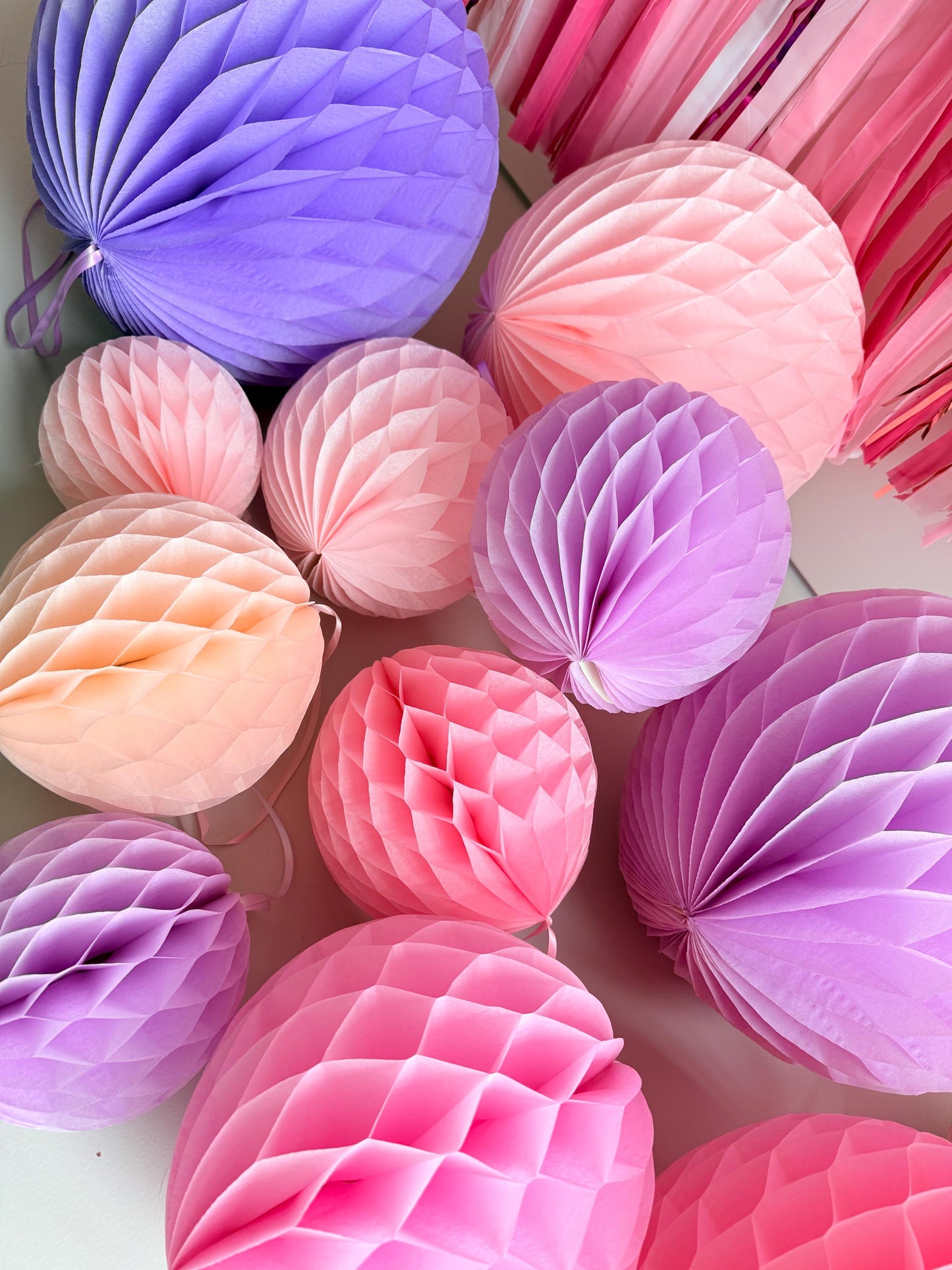 Light pink, baby pink, blush, lilac and lavender  honeycomb balls set  | paper decorations | wedding decor | Honeycomb arch