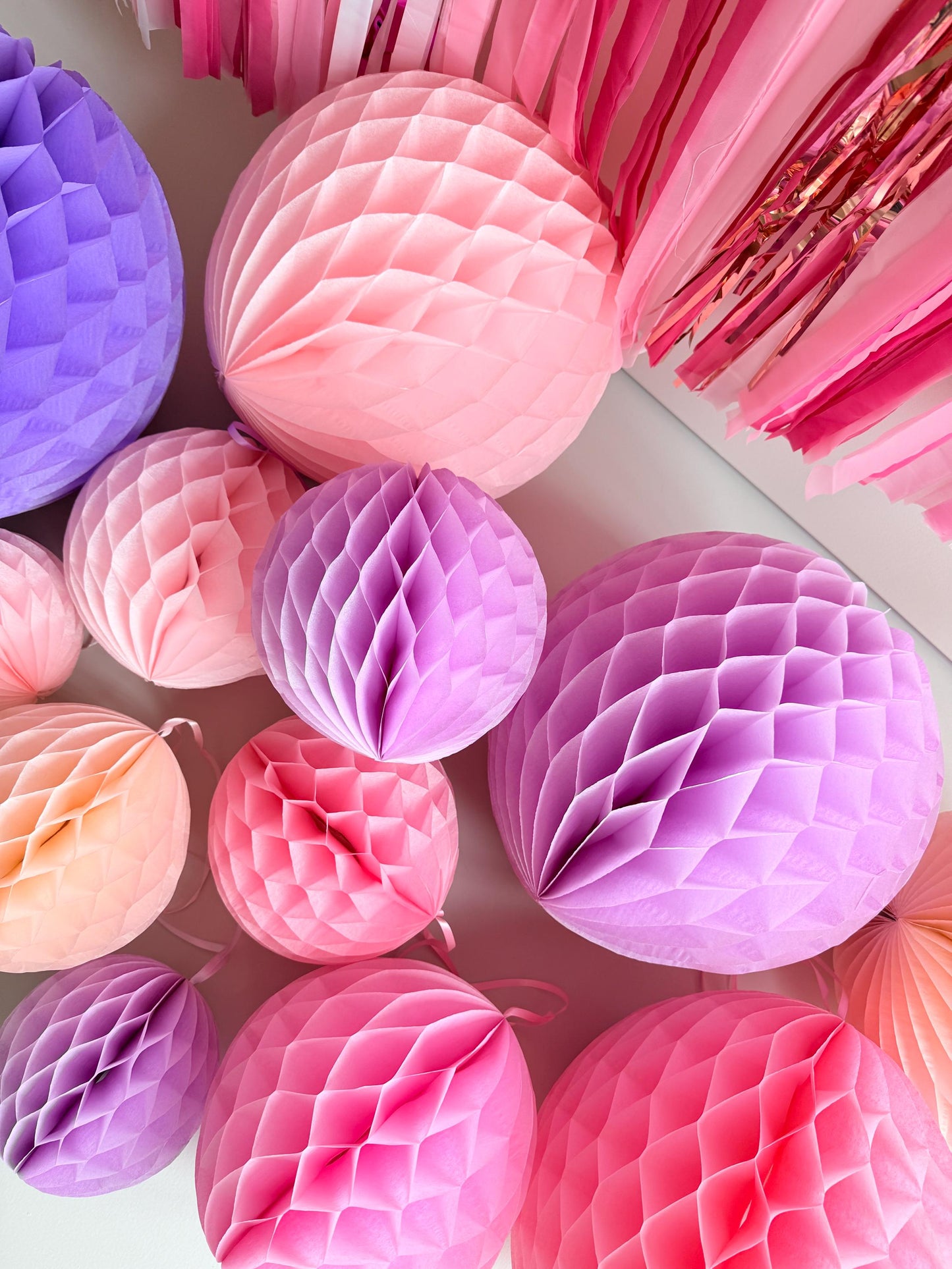 Light pink, baby pink, blush, lilac and lavender  honeycomb balls set  | paper decorations | wedding decor | Honeycomb arch