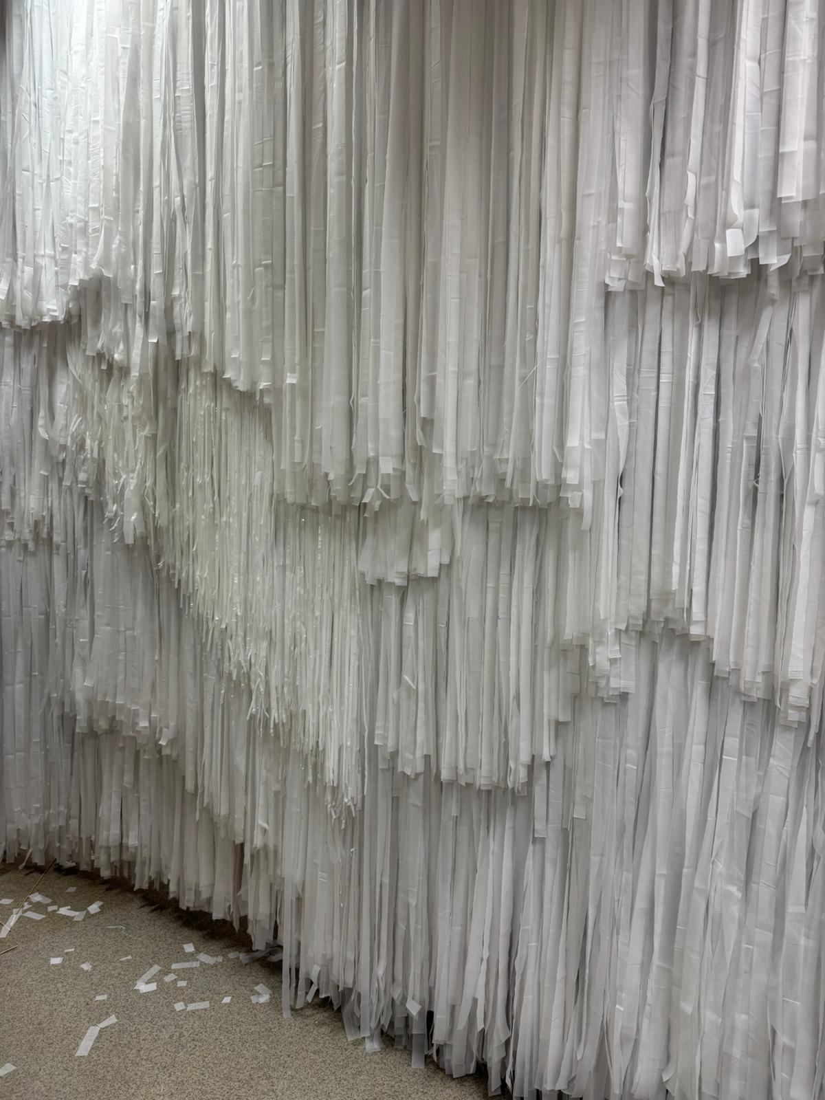 White Fringe Streamer Wall Backdrop | Reusable Wedding Birthday Party Photo Booth Decor | Bachelorette Baby Shower Backdrop