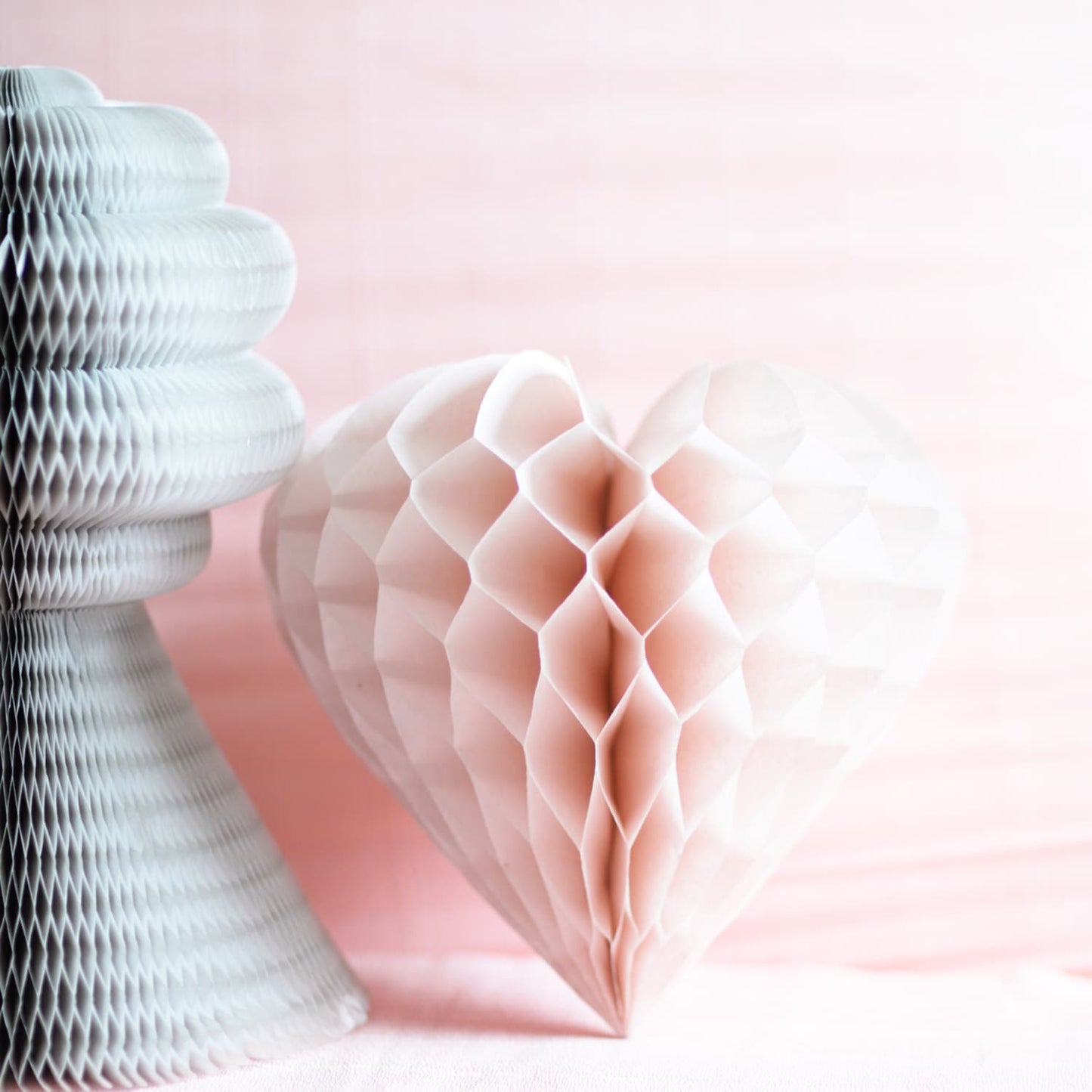 Paper heart honeycomb  Valentines day decoration Wedding baby shower bridal shower decor Paper heart gift for mother wife girlfriend