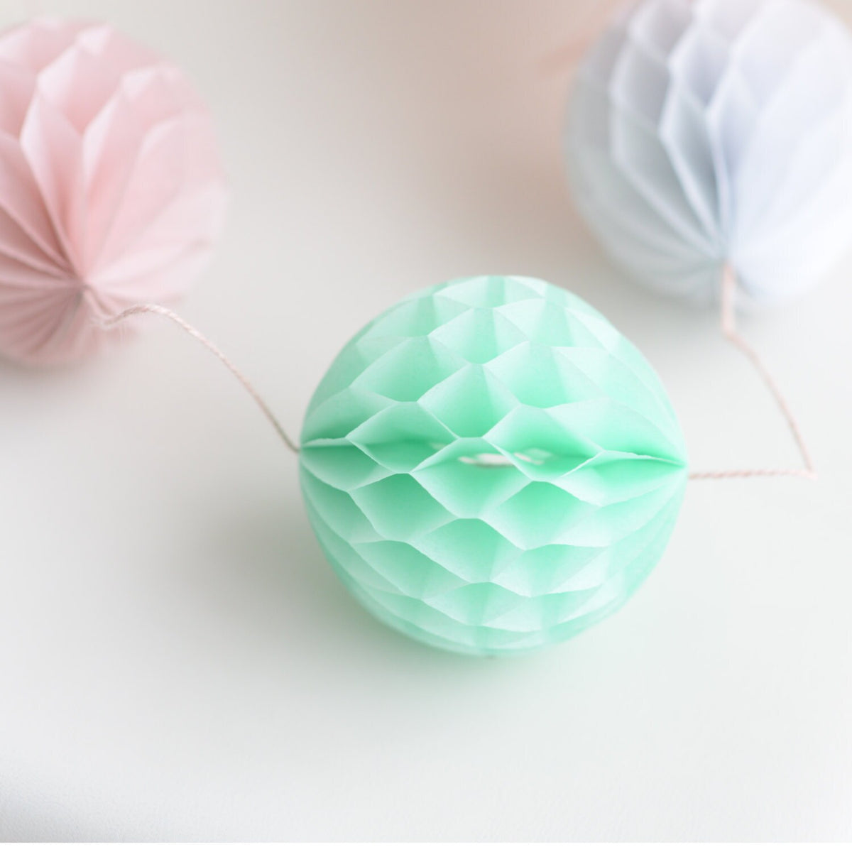 Pastel Honeycomb Ball Garland: Customizable Party Decor (7.5ft)