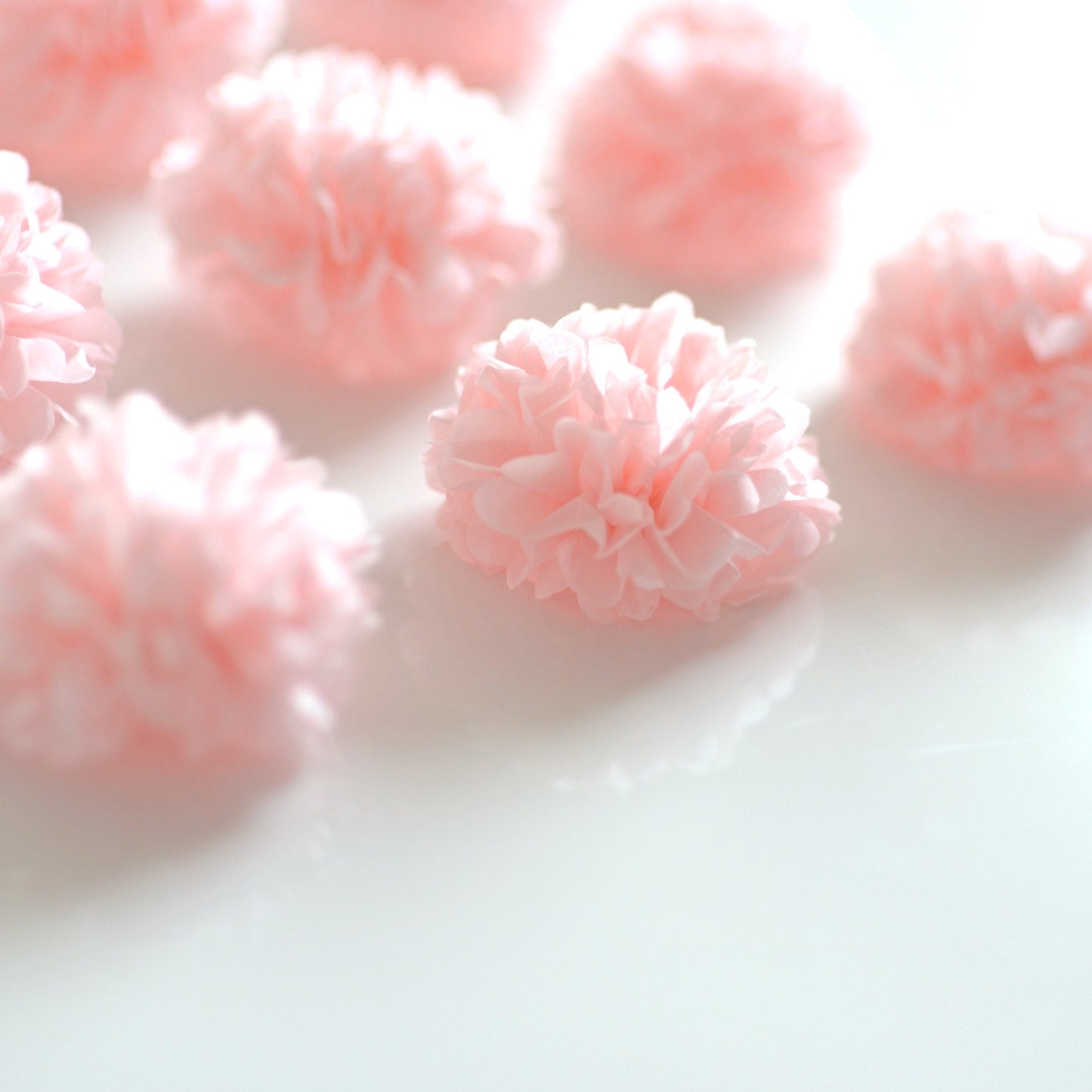 Light Pink Paper Pom Pom party decorations Very fluffy Pastel Pink paper Flowers for Wedding, birthday party, kids room Baby Shower Decor