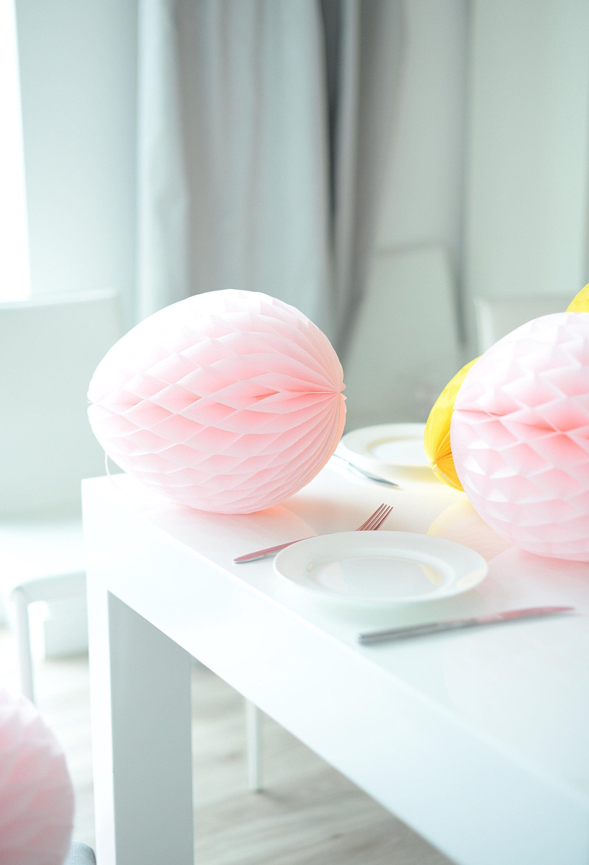 Easter Decorations- Easter eggs | Honeycomb Easter decoration | Colourful Paper Easter eggs - Decopompoms