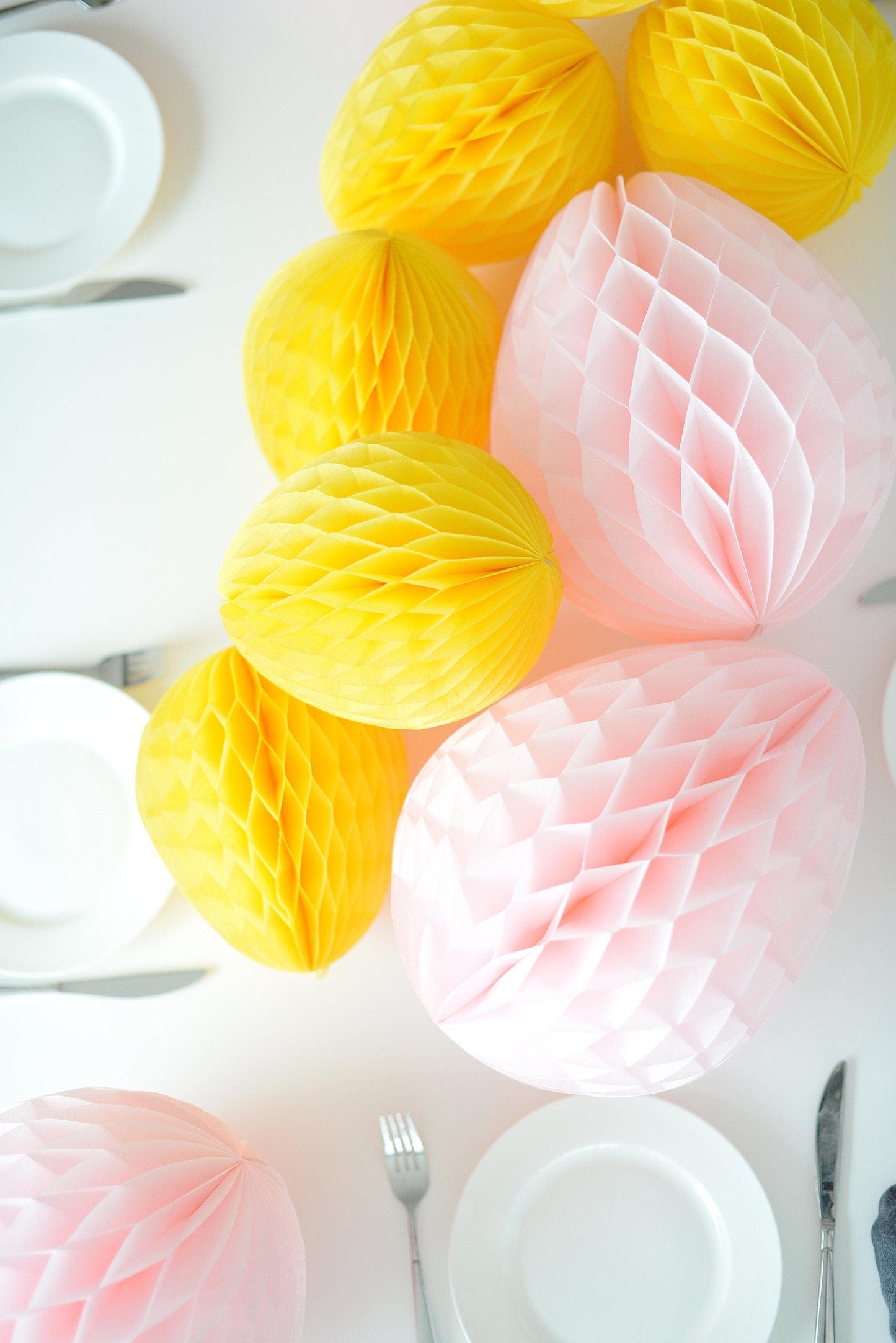 Easter Decorations- Easter eggs | Honeycomb Easter decoration | Colourful Paper Easter eggs - Decopompoms