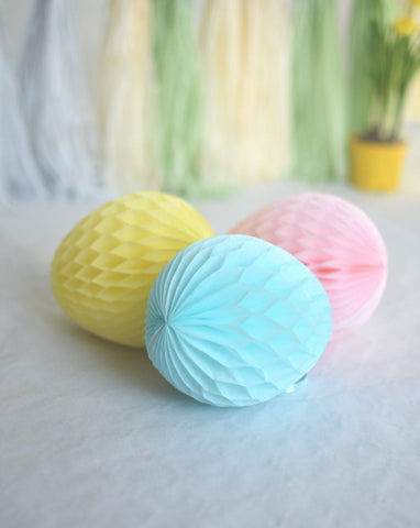 Easter Decorations - Light blue Paper easter eggs | Colourful paper eggs | Paper Easter decoration - Decopompoms