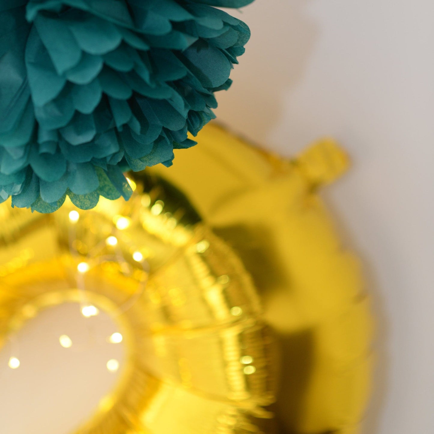 40" Giant Number Helium Foil Digit Balloon - golden - Decopompoms