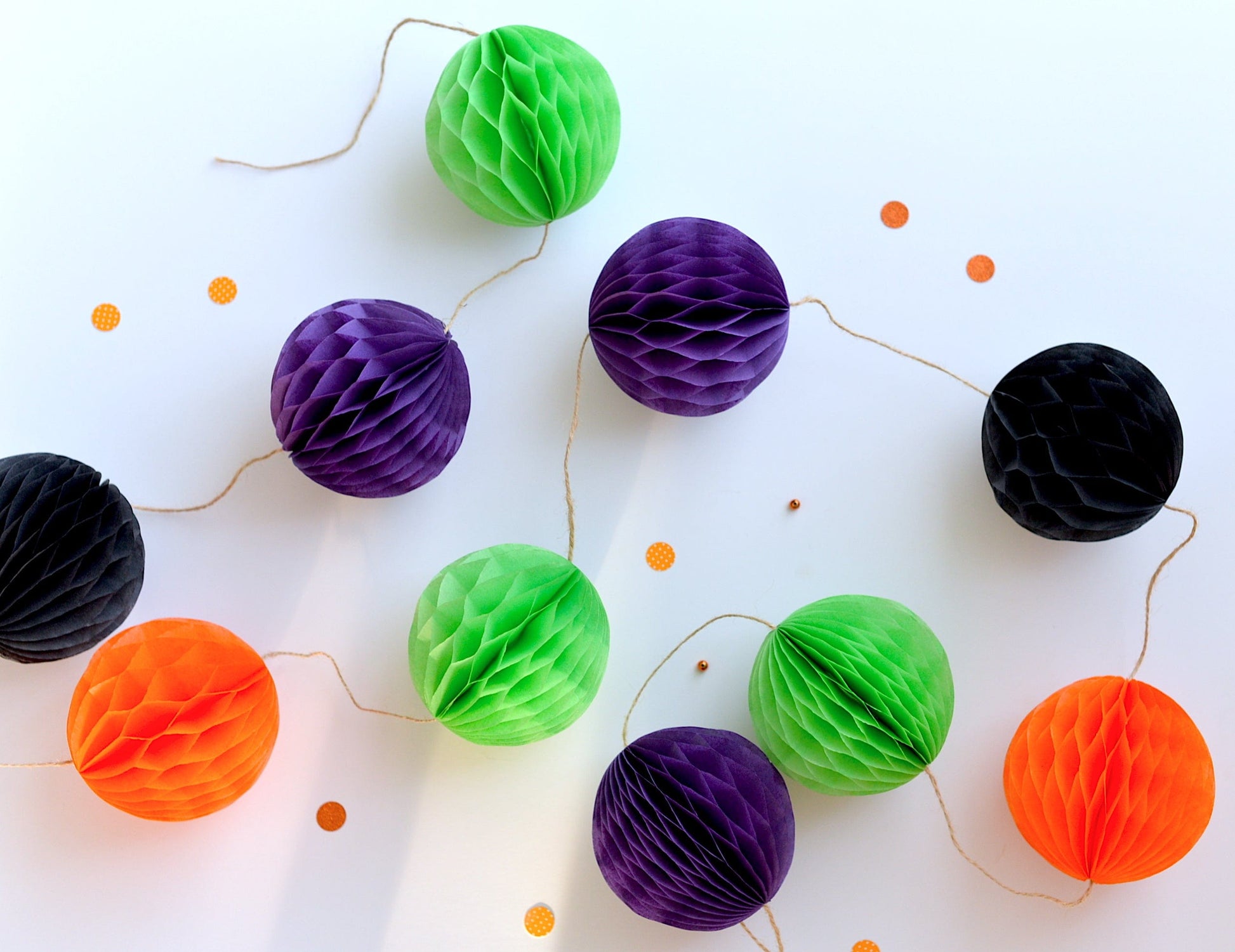 Party decor fall honeycomb garland - Decopompoms