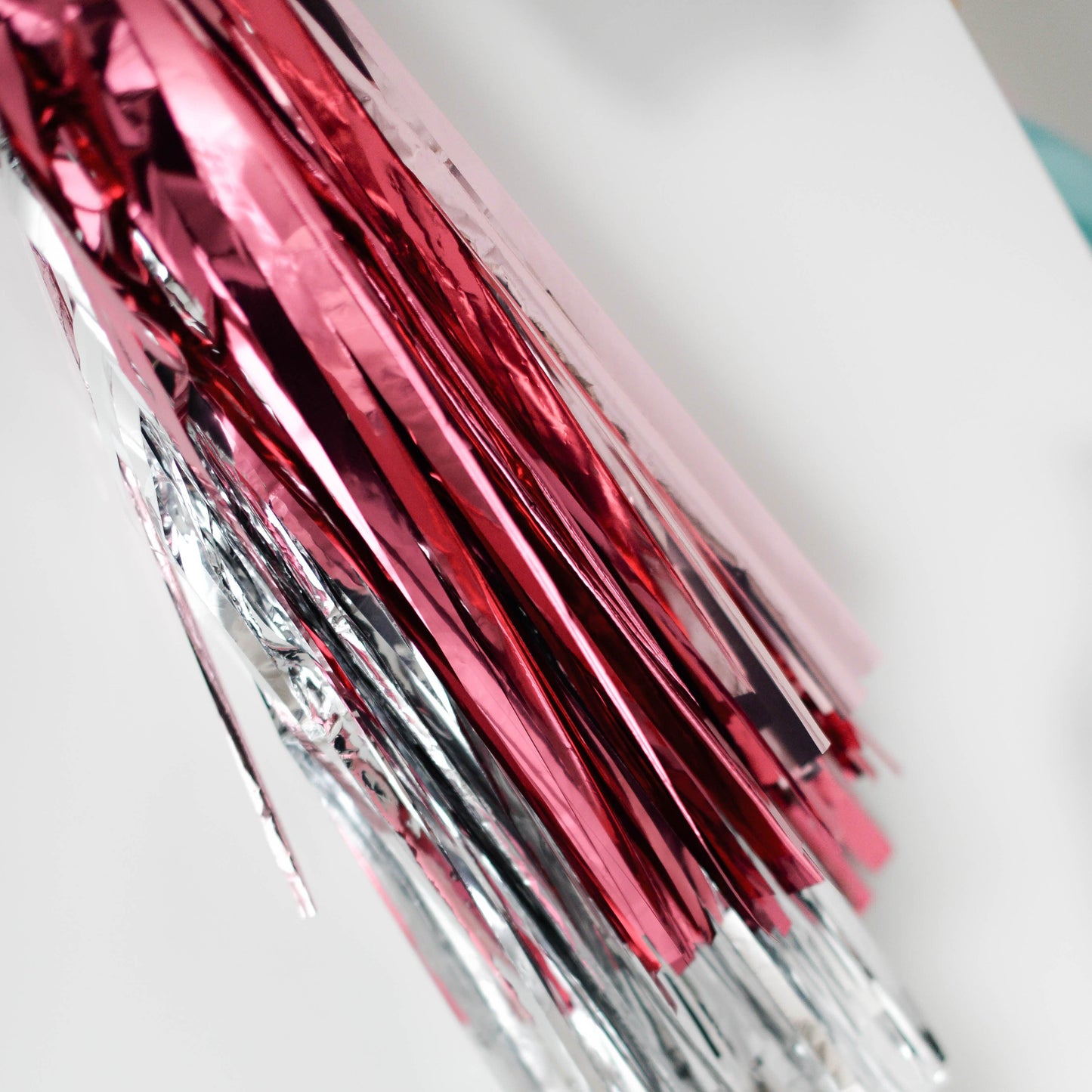 Pink and champagne Tissue paper tassel garland - Decopompoms