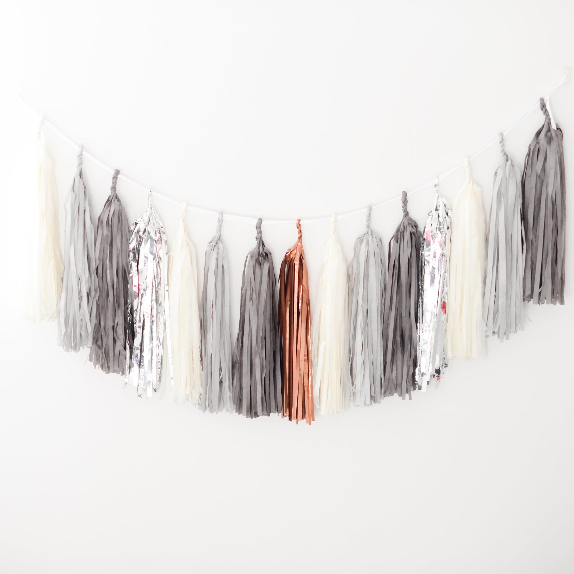 Silver, grey and bronze Tissue paper tassel garland - Decopompoms