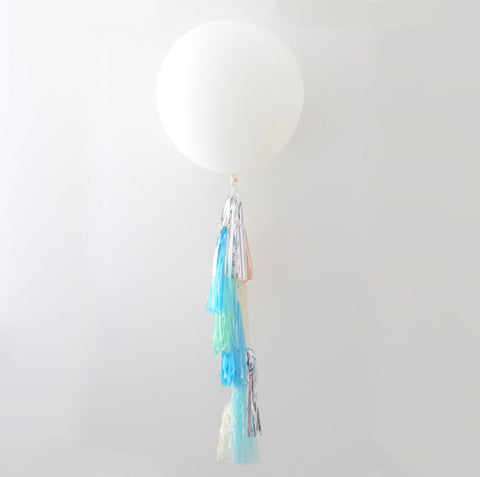 Tassel tail garland for giant balloon - custom colors and length - Decopompoms
